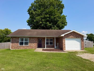 226 E Court Dr, Cayuga, IN, 47928