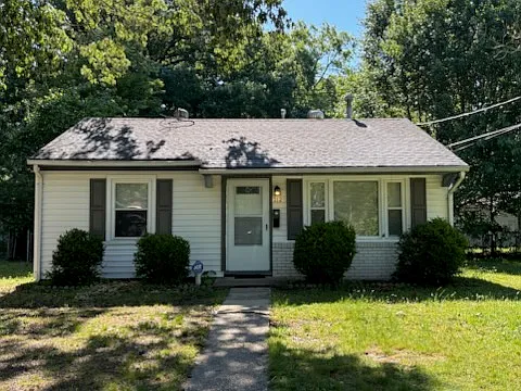 212 Pine Grove Ave Photo 1