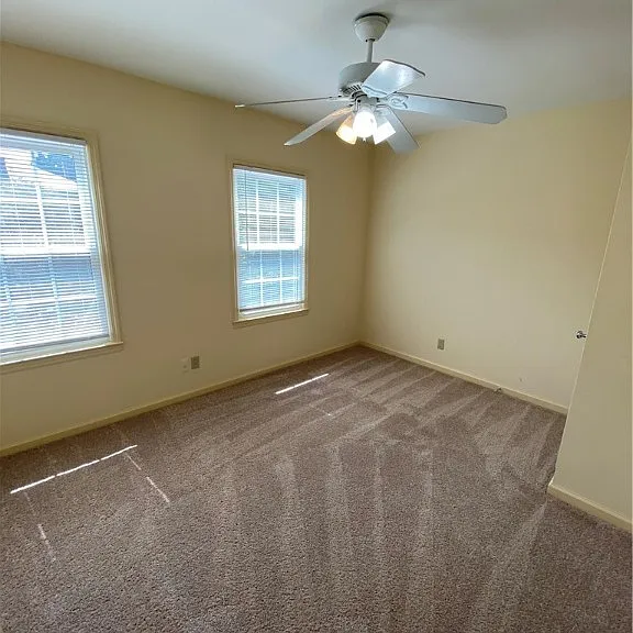 410 E Hall St #1/2 — Photo 7