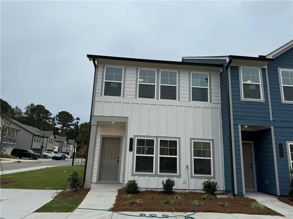 2102 Stillhaven Pl, Douglasville, GA 30135