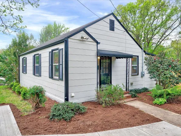 829 Colleton Rd, Raleigh, NC 27610