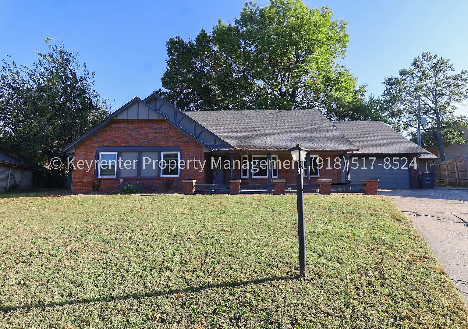 Spectacular 4 Bed | 3 Bath in South Tulsa! — Photo 1