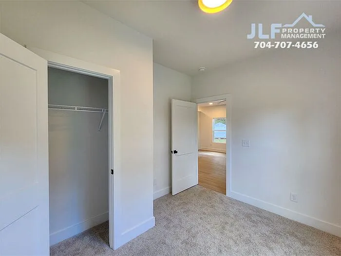 217 Carlie St — Photo 8