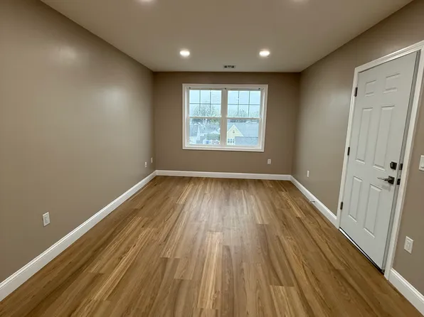 15 Josa St #2, Providence, RI 02904
