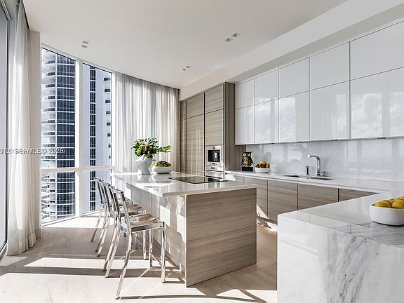 5th image of 16001 Collins Ave APT 3201