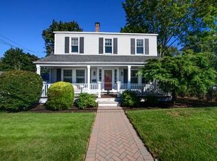 10 Walnut Ave, Andover, MA 01810
