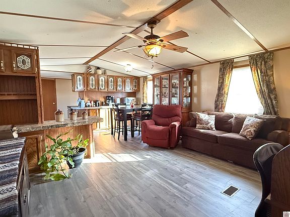 5th image of 187 Wallace Cemetery Rd