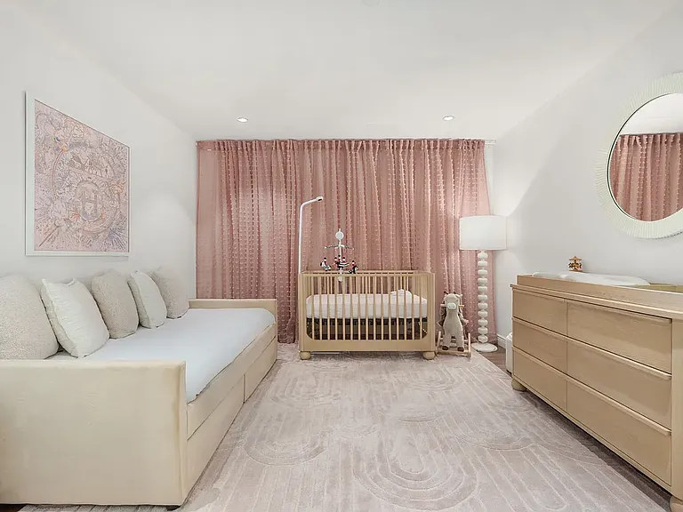 225 5th Ave #11A — Photo 8