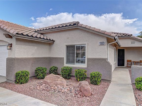 3rd image of 1323 Dusty Sage Ct