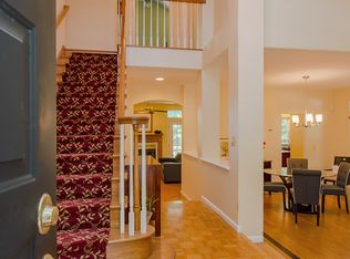 77 Huntington Rd, Basking Ridge, NJ 07920