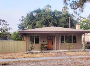 1370 E Mountain St, Pasadena, CA 91104