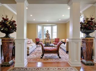 28 Dickinson Rd, Basking Ridge, NJ 07920