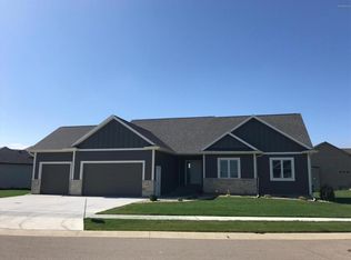 1497 Century Corner Ln NE, Rochester, MN 55906