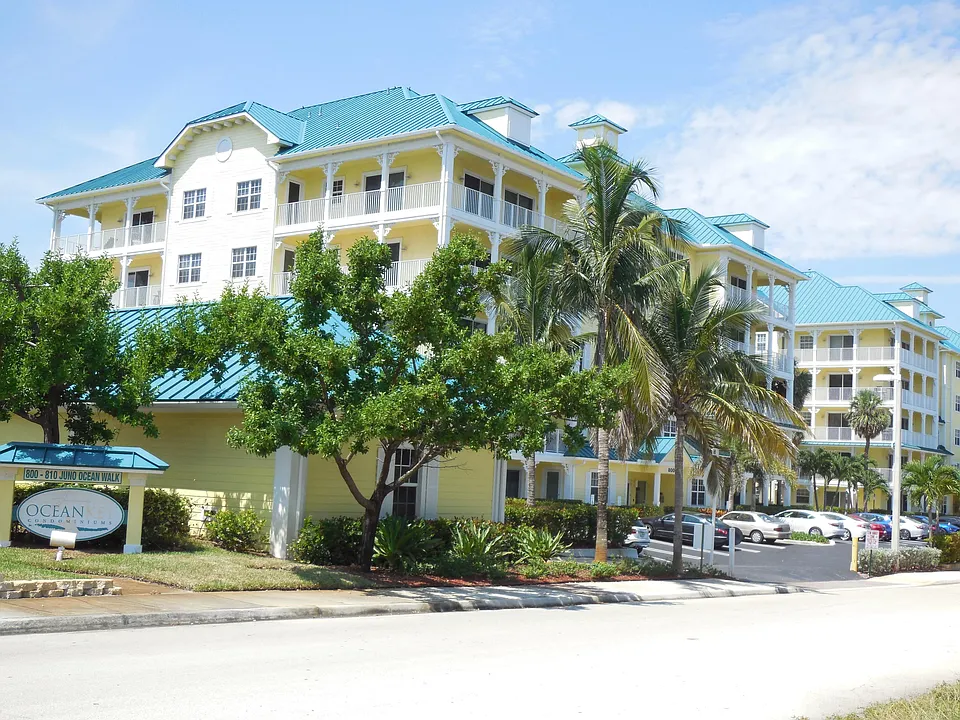 800 Juno Ocean Walk #301A
