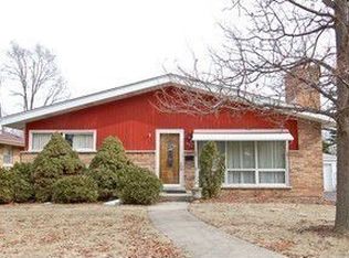 931 S Ardmore Ave, Villa Park, IL 60181