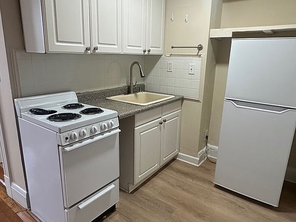 3rd image of 77 Main St #3