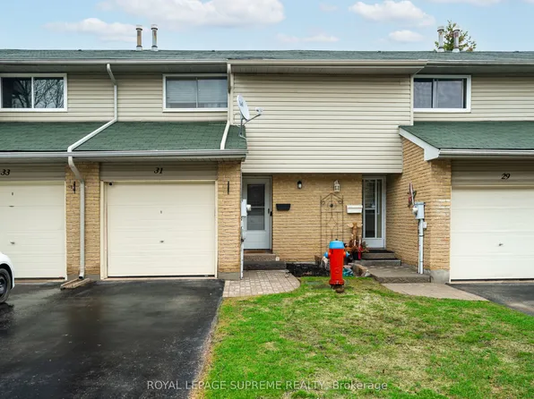 31 Orange Mill Ct Unit 31, Orangeville, ON L9W 3R7