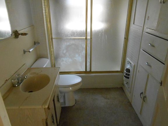 5th image of 515 Woodlawn St
