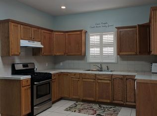 1910 W Houston St, San Antonio, TX 78207