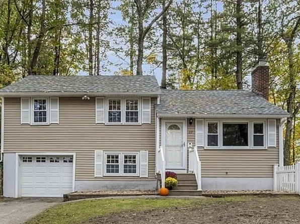 22 Forge Village Rd, Westford, MA 01886