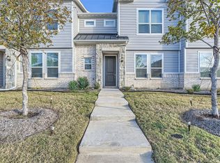 1304 Pebblebrook Ln, McKinney, TX 75071