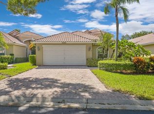 11077 Indian Lake Cir, Boynton Beach, FL 33437
