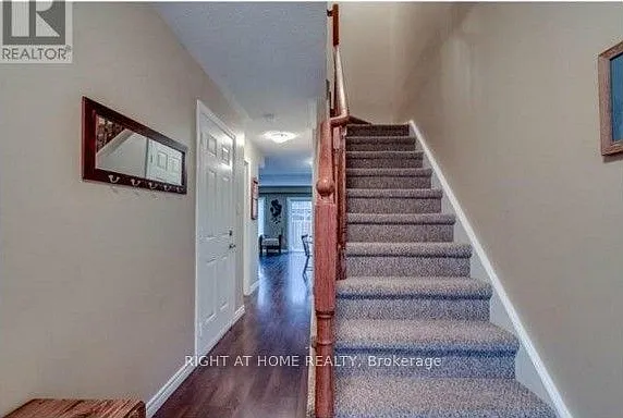 20 McConkey Cres #69 — Photo 2