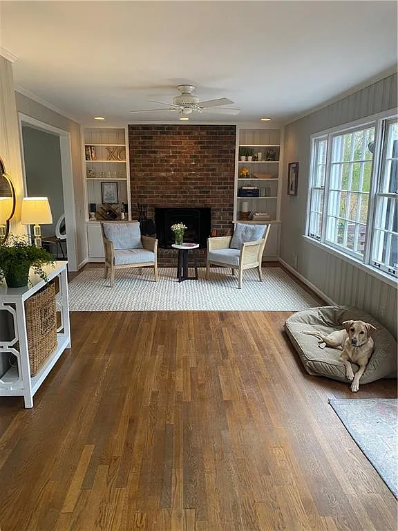 4 bed, 2.5 bath, 3117 sqft, $3,850 — Photo 3
