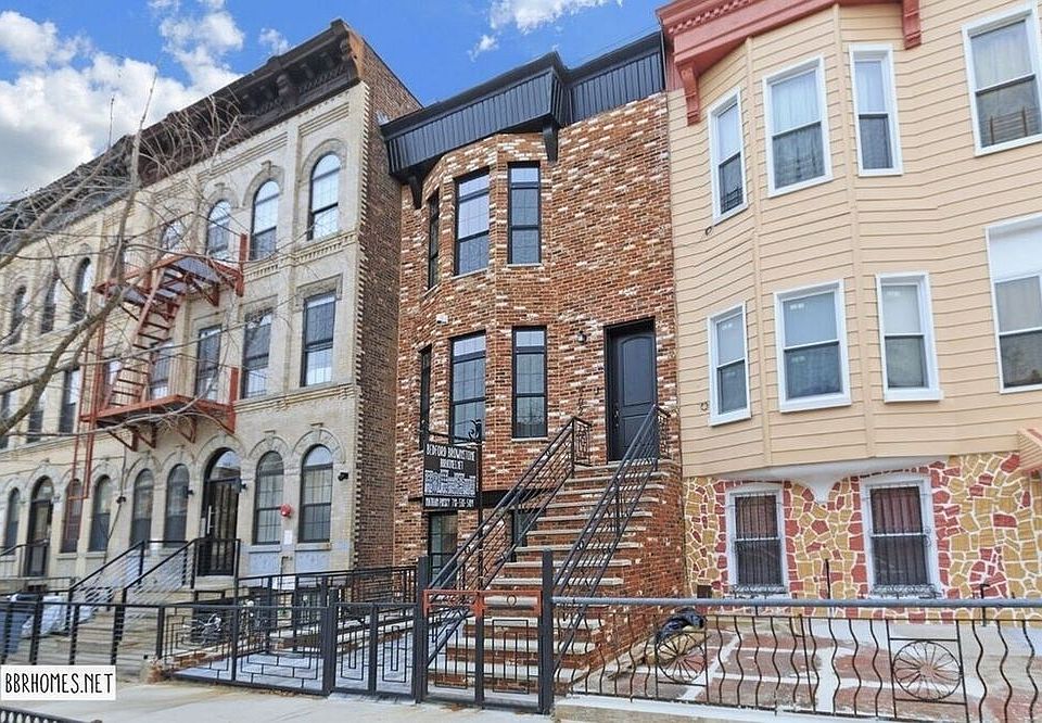 1st image of 702 Mac Donough St