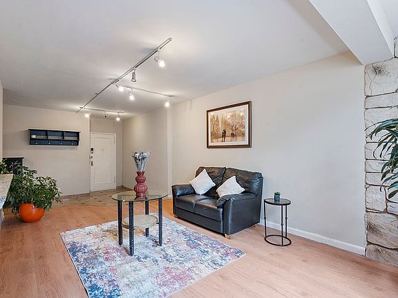 4th image of 8385 116th St APT Lla