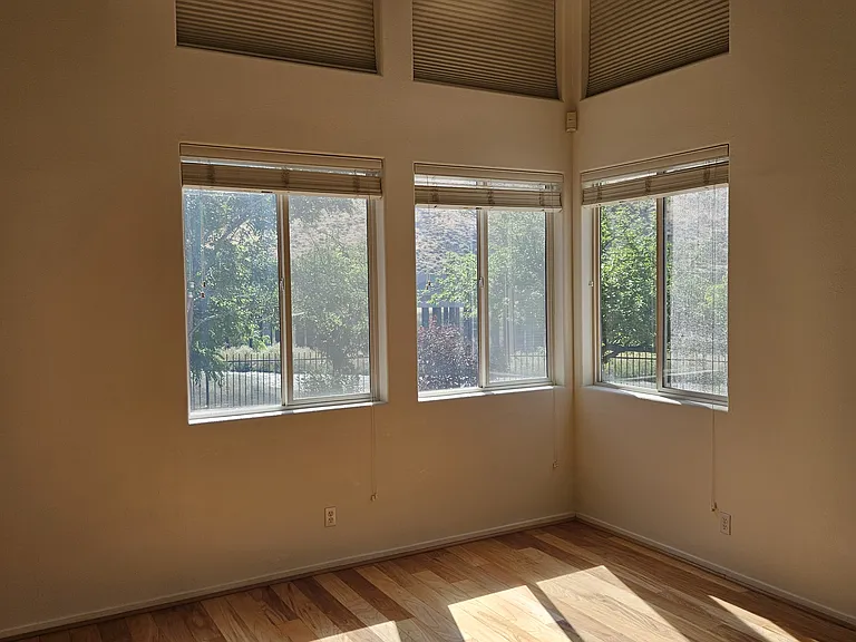 3777 Herons Landing Dr — Photo 10