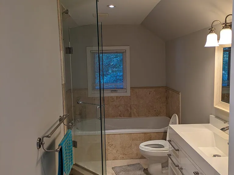 63 Stephen Dr — Photo 12
