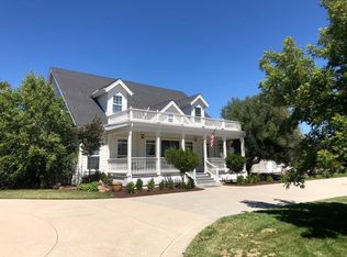 830 Los Viboras Rd, Hollister, CA 95023