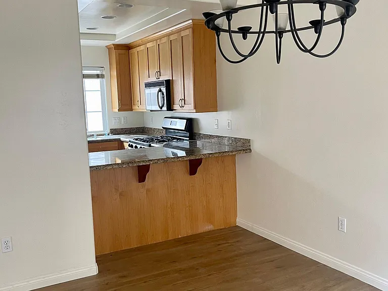 3953 Riviera Dr — Photo 4