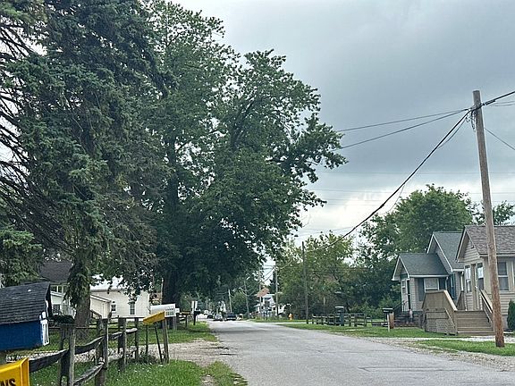 5th image of 1034 Bacon St