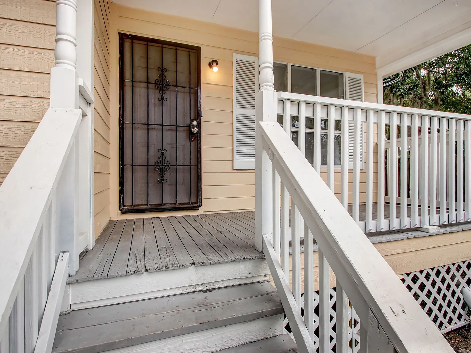 524 George St — Photo 3