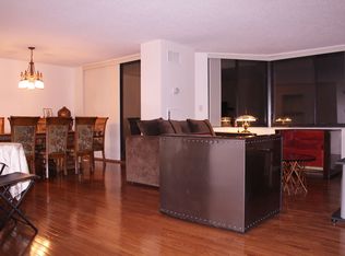 412 Harmon Cove Tower, Secaucus, NJ 07094