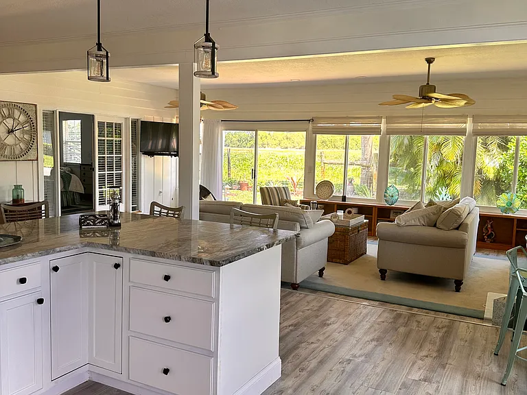320 Garden Grove Pkwy — Photo 11