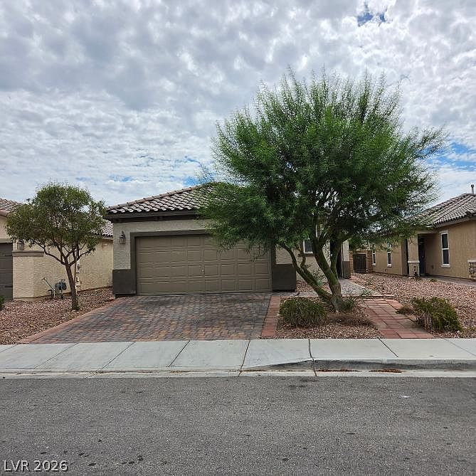 1st image of 8852 Quarterhorse Ln