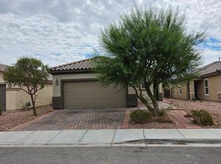 8852 Quarterhorse Ln, Las Vegas, NV 89148