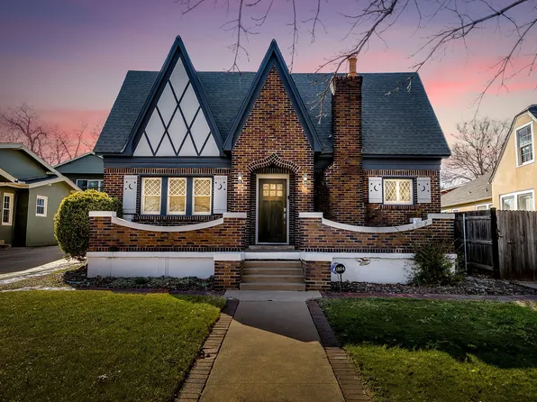 1804 Thomas Pl, Fort Worth, TX 76107