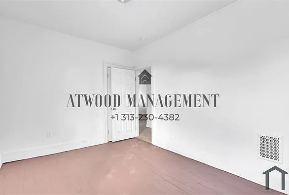 4811 Seyburn St — Photo 8