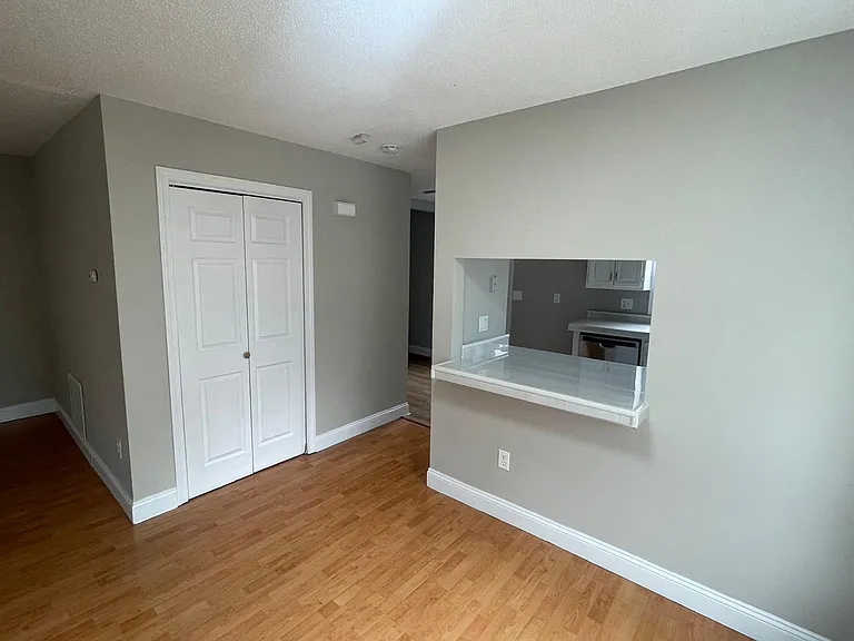 316 Georgetown Dr — Photo 9