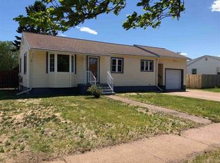 548 Poplar St, Ishpeming, MI 49849