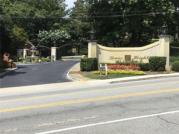 3rd image of 1302 Pine Heights Dr NE #1302