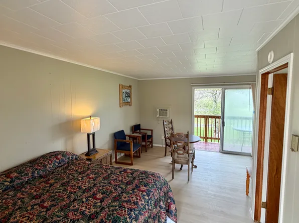 44810 State Route 12, Alexandria Bay, NY