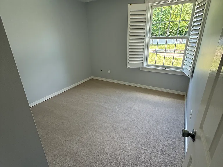 64 River View Dr — Photo 22