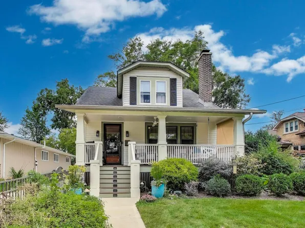 408 E Evergreen St, Wheaton, IL 60187