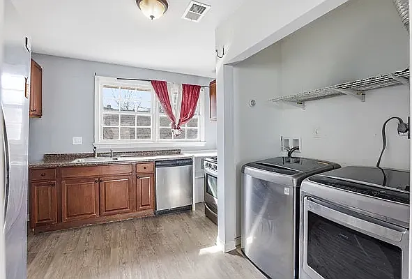 3 bed, 1064 sqft, $850 — Photo 4