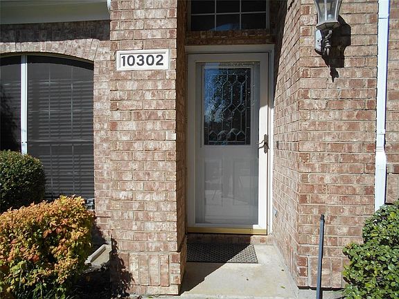 2nd image of 10302 Mallory Dr